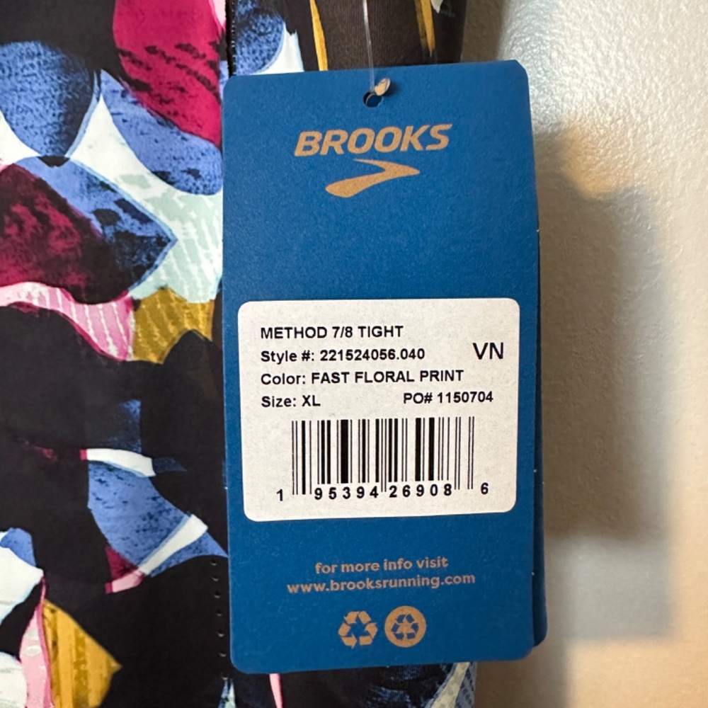 Brooks Method 7/8 Legging - Picture 3 of 3